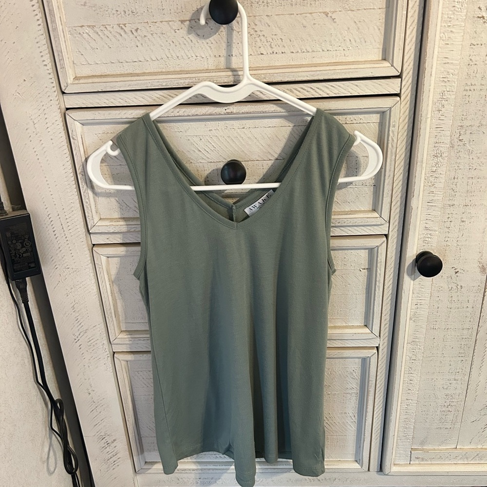 Awake tank top - Picture 4 of 4